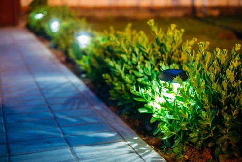 garden lighting electrician in leicestershire